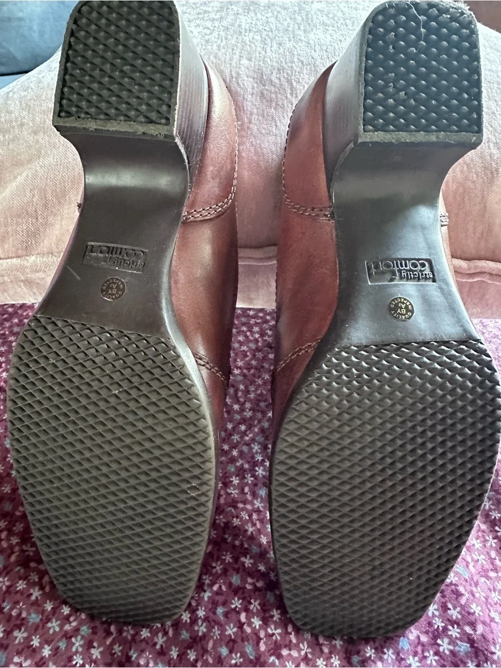 Comfort Classic Women”s Slip-On Loafers in Brown